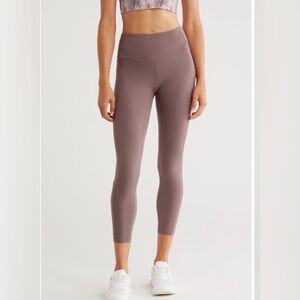 Z by Zella Perform High Waist 7(8 Leggings NWT Medium